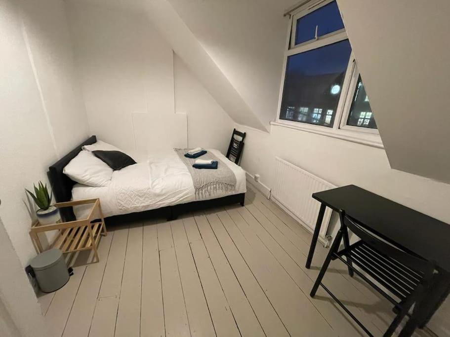 Comfy 2 Bedroom On Tower Bridge 伦敦 外观 照片