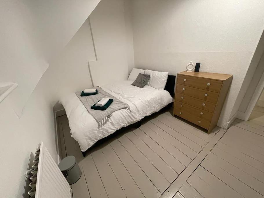 Comfy 2 Bedroom On Tower Bridge 伦敦 外观 照片
